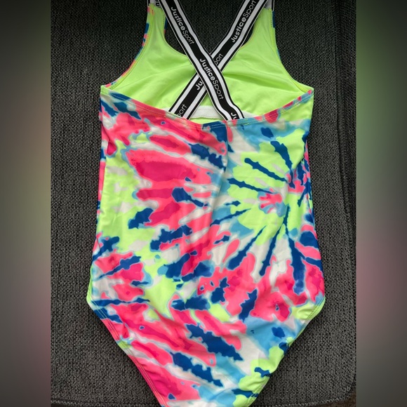 ✨ Justice Sport Girls’ One-Piece Tie-Dye Swimsuit ✨ - Picture 7 of 10